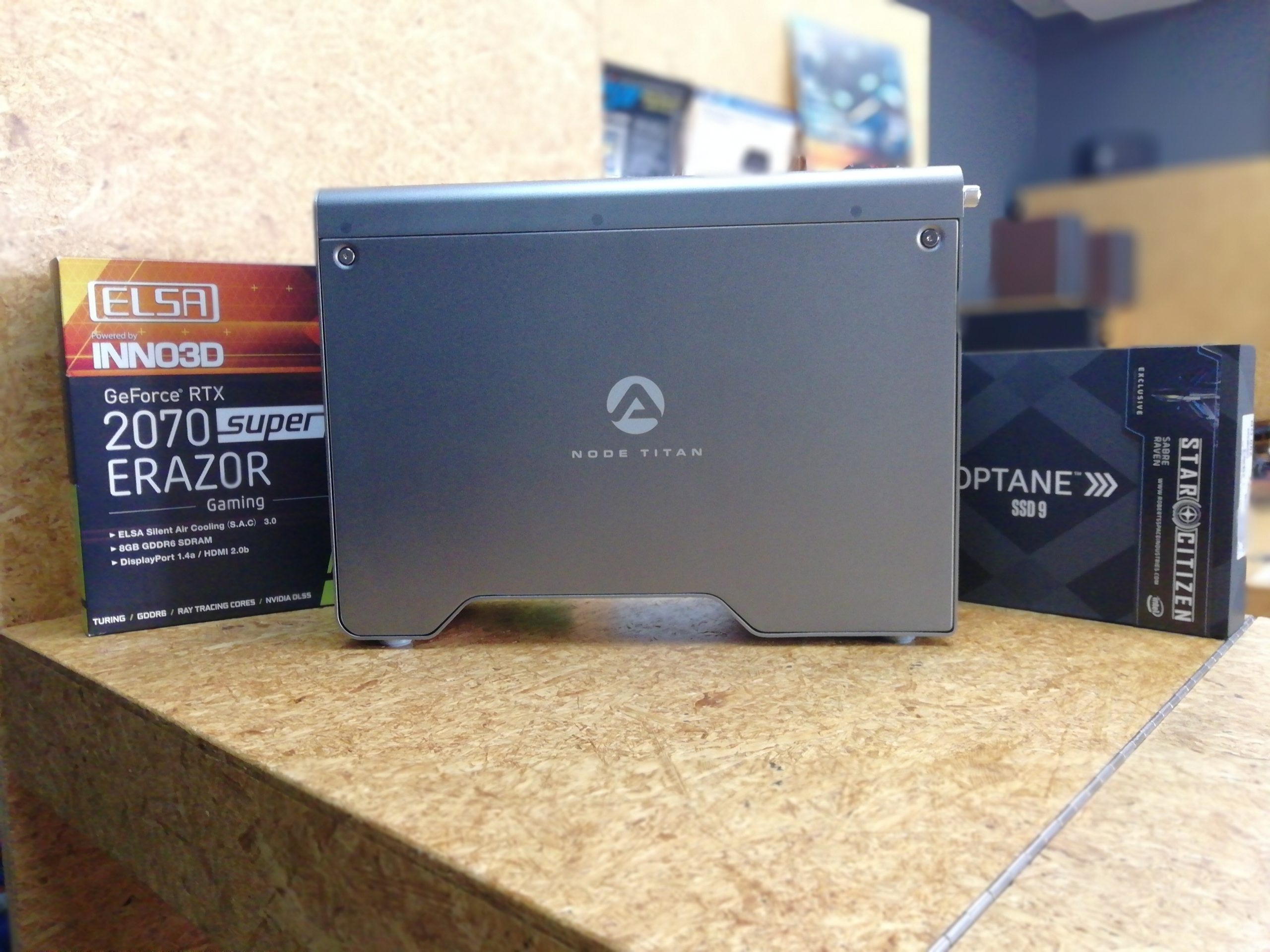 国内正規品 AKiTiO Node Titan / 650W電源 / Thunderbolt 3 接続/eGPU 拡張Box/フルレングス 組み合わせ自由自在 - 通販 - legaleagle.co.nz